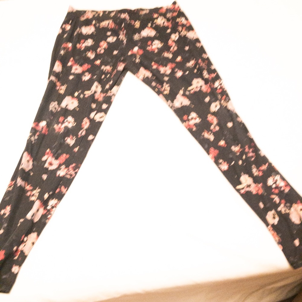 Floral Maurice’s leggings